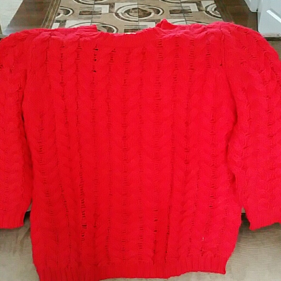 Sweater - Picture 1 of 2