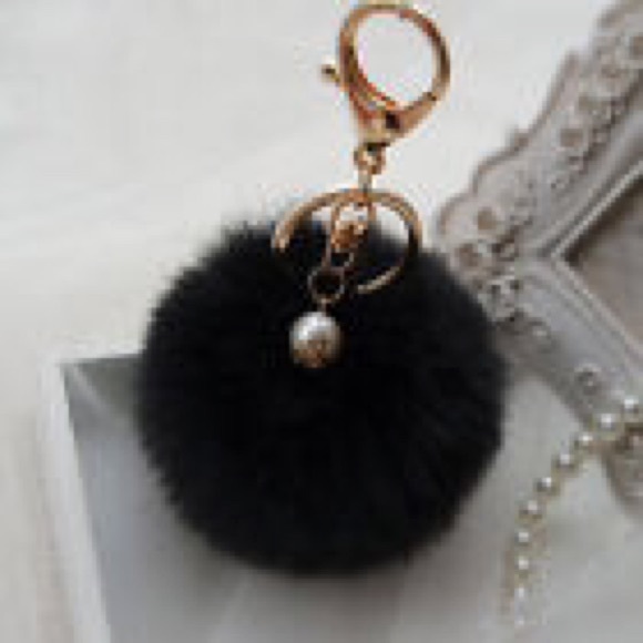 ❤️Black, Garnet, and Grey Pom Pom keychains❤️ - Picture 4 of 4