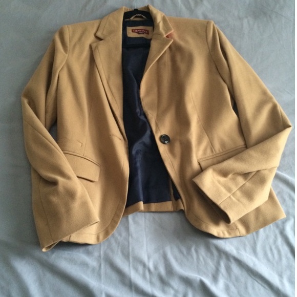 🎈Camel blazer