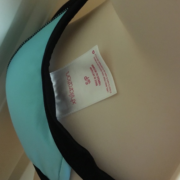 ❤️Cute blue bikini top! NWOT - Picture 2 of 2