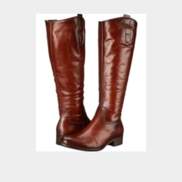 Brand new with tags! $395 Gabor boots size 8.5