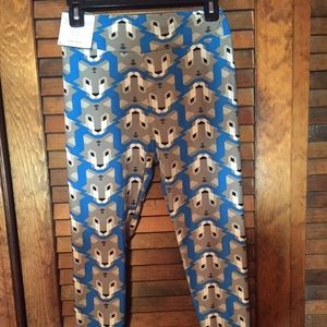 Lularoe One Size blue wolf leggings