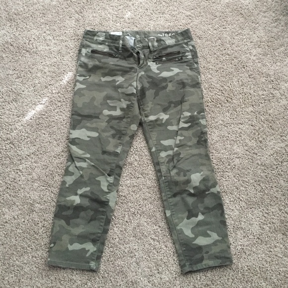 Camo denim cropped jeans