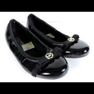 Mk flats 1day sale$45