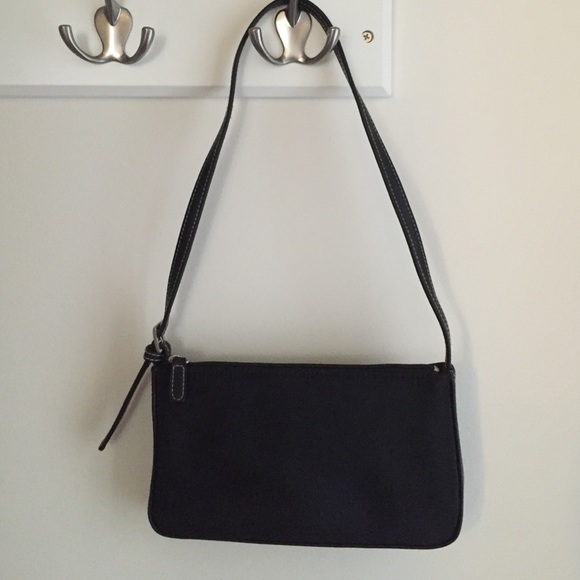Black purse