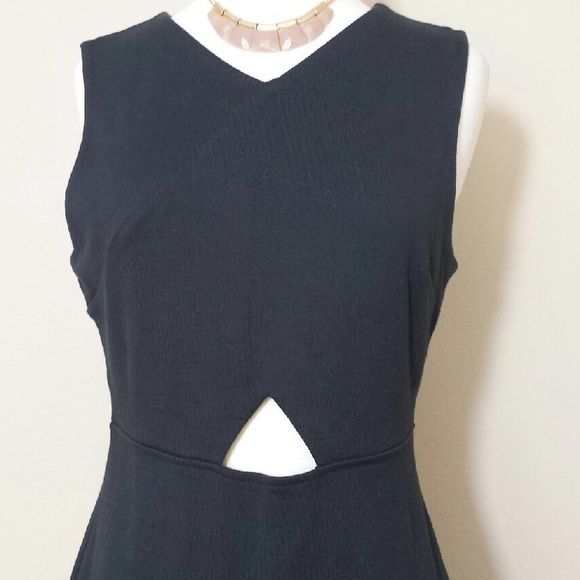 ❌SOLD❌Kate Spade Black Pencil Dress - Picture 2 of 4