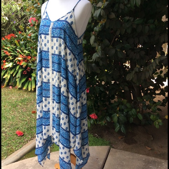 Turquoise Handkerchief Dress🆕 - Picture 3 of 4