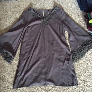 Lace trim dress/tunic