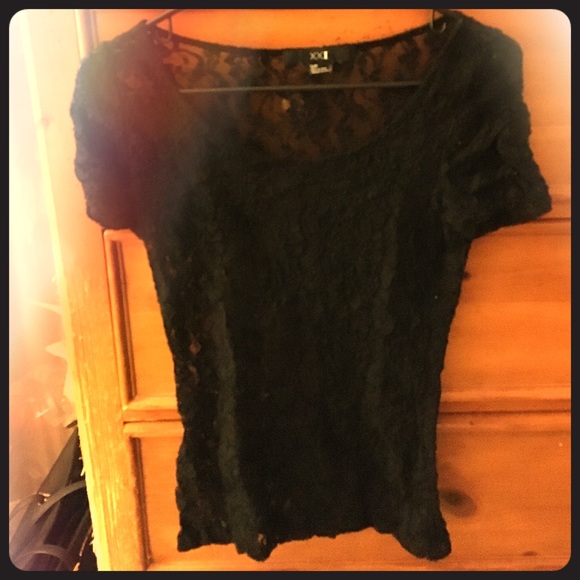 Forever 21 black shirt