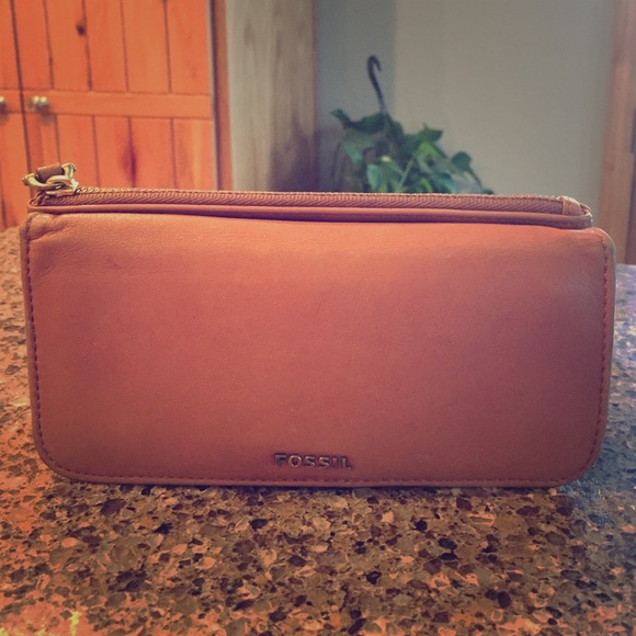 Fossil wallet