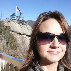 Meet your Posher, Stacy