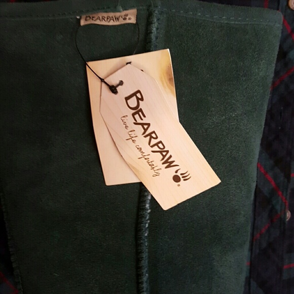 ****SOLD****BNWT Tall Emma Bearpaw Boots - Picture 2 of 4