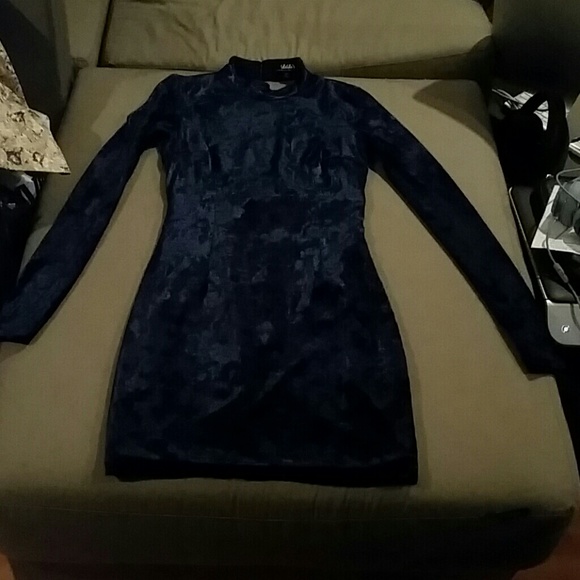 Lulu's navy blue velvet bodycon dress