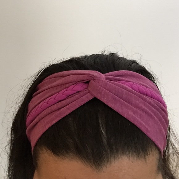 lululemon athletica Accessories - Lululemon headband