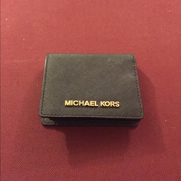 Micheal Kors Jet Set Card Holder