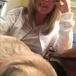 Meet your Posher, Victoria