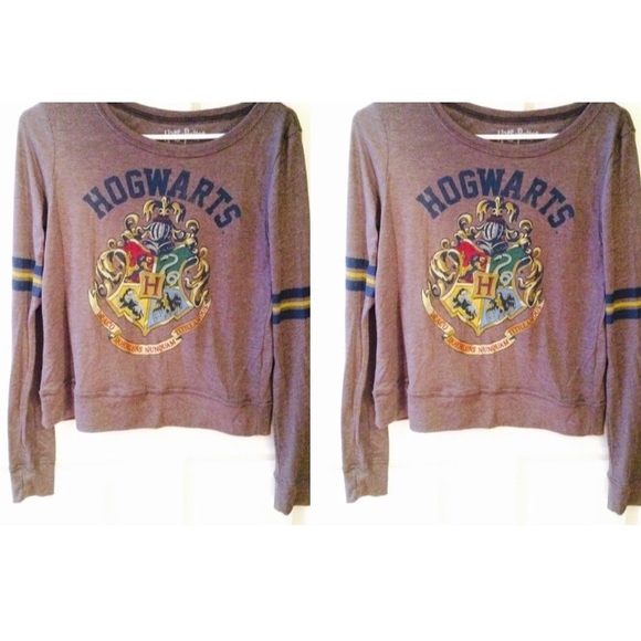 Hogwarts Long Sleeve Tee