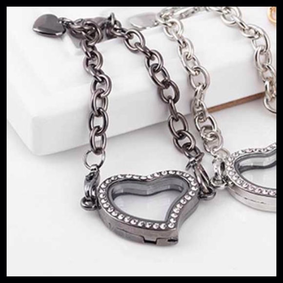 Jewelry - Floating locket bracelet