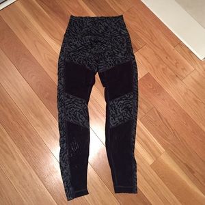 Rare Lululemon leggings with mesh cutouts