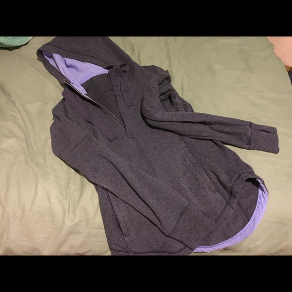 FOR TRADELululemon Post Sweat Pullover.