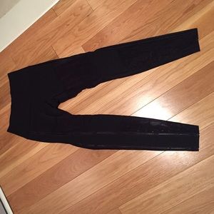 Rare black mesh Lululemon leggings