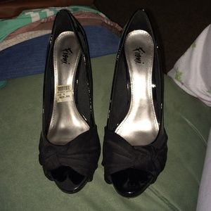 Black peep toe heels