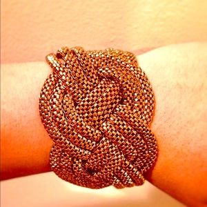 Gold Knot Bracelet