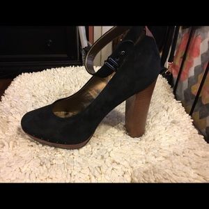 Sam Edelman stacked heels