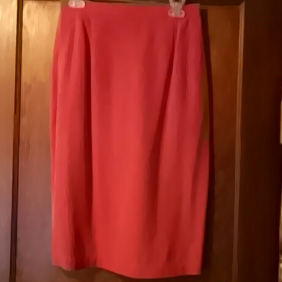 Silk lined skirt