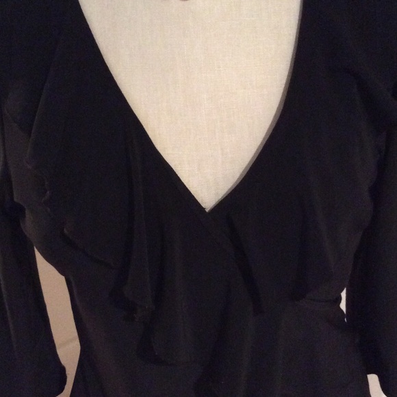 🌹White House Black Market Black Top🌹️NWOT - Picture 2 of 4