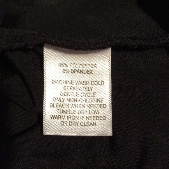 🌹White House Black Market Black Top🌹️NWOT - Picture 4 of 4