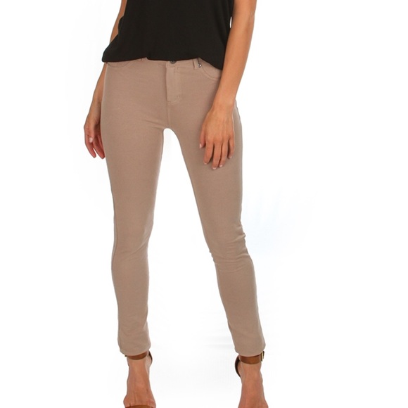 🔥LAST PAIR🔥(L) Taupe super soft skinny pants - Picture 2 of 3