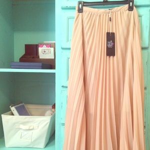 Haoduoyi brand long skirt!