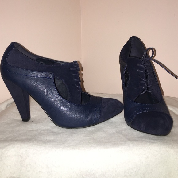 Chelsea.Crew - Picture 2 of 4