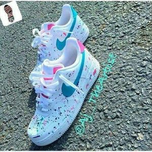 Meet your Posher, Keisha