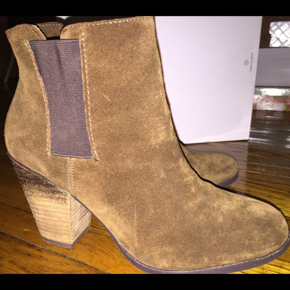 Vince Camuto Brown Suede High Heel Ankle Boots