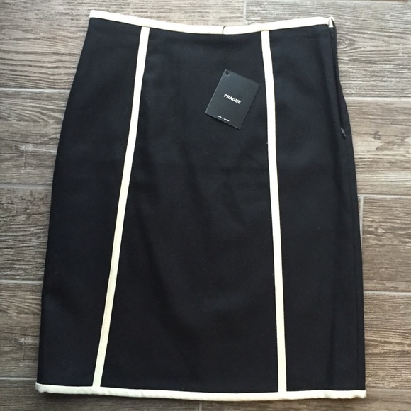 Prague Dresses & Skirts - ❤FINAL$😜️NWT PRAGUE 100% Wool Straight Skirt❌❌❤️
