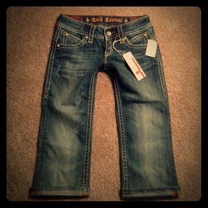 NWT⚜Rock Revival Crop⚜