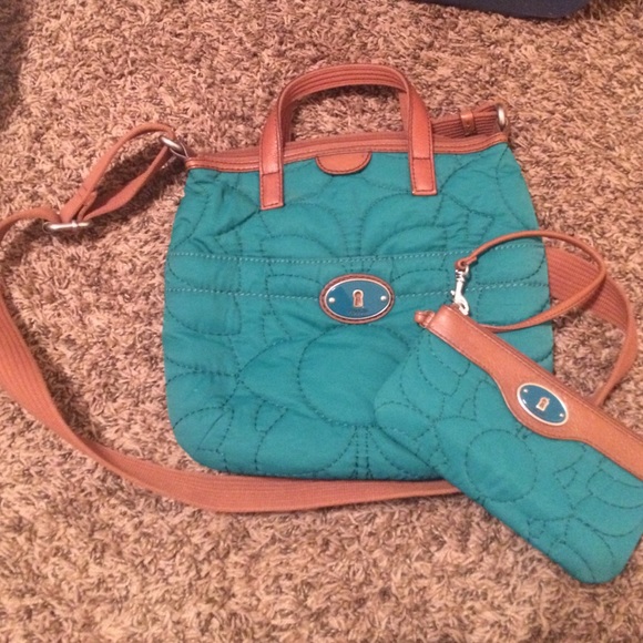 Fossil purse and matching wristlet