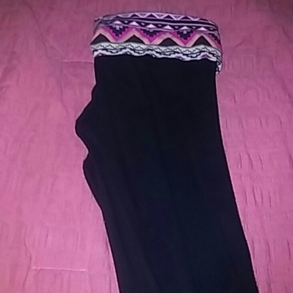 Skinny yoga pants
