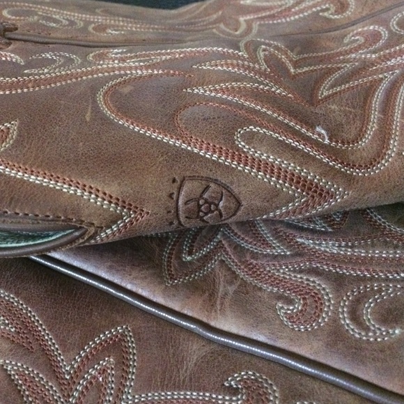 Ariat Cowboy Boots - Picture 4 of 4
