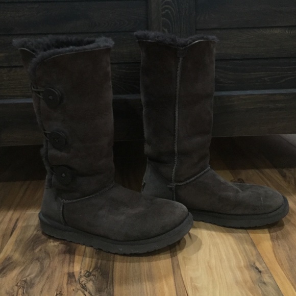 brown uggs🎉