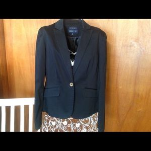 Jones New York black blazer