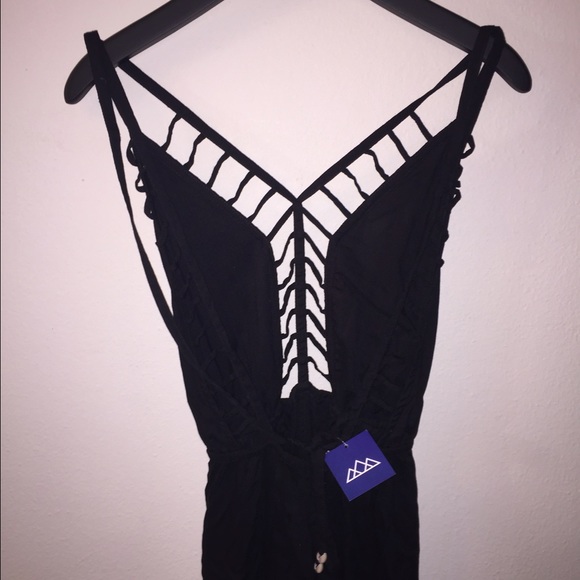 SOLD !!!! New Indah Gypsy Lattice Jumpsuit - Picture 3 of 4