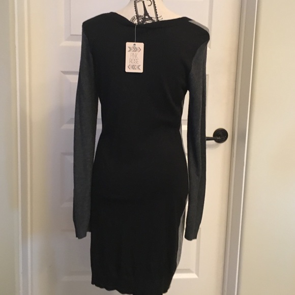 🎉Sale🎉 Midi Dress ,black and gray sweater dress - Picture 3 of 4