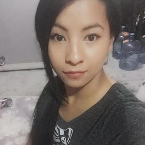 Meet your Posher, Ezzam