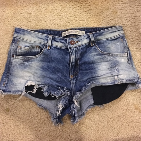 Premium wash ZARA shorts