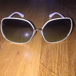 Marc Jacob women's sun glasses