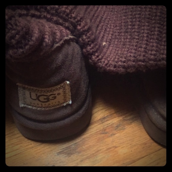 Ugg chocolate brown size 10