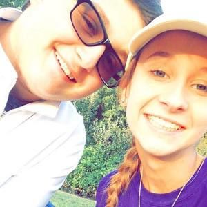 Meet your Posher, Abigail